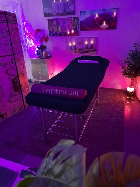 Tantric massage Sexual massage Gjovik
